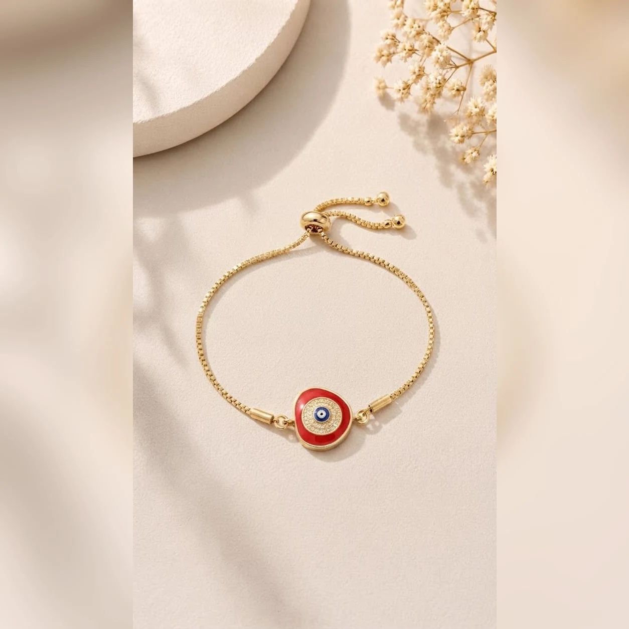 Kırmızı Nazar Boncuklu Gold Renk Zincir Bileklik